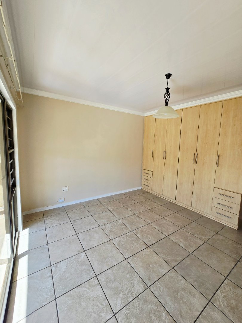 2 Bedroom Property for Sale in Wilkoppies North West